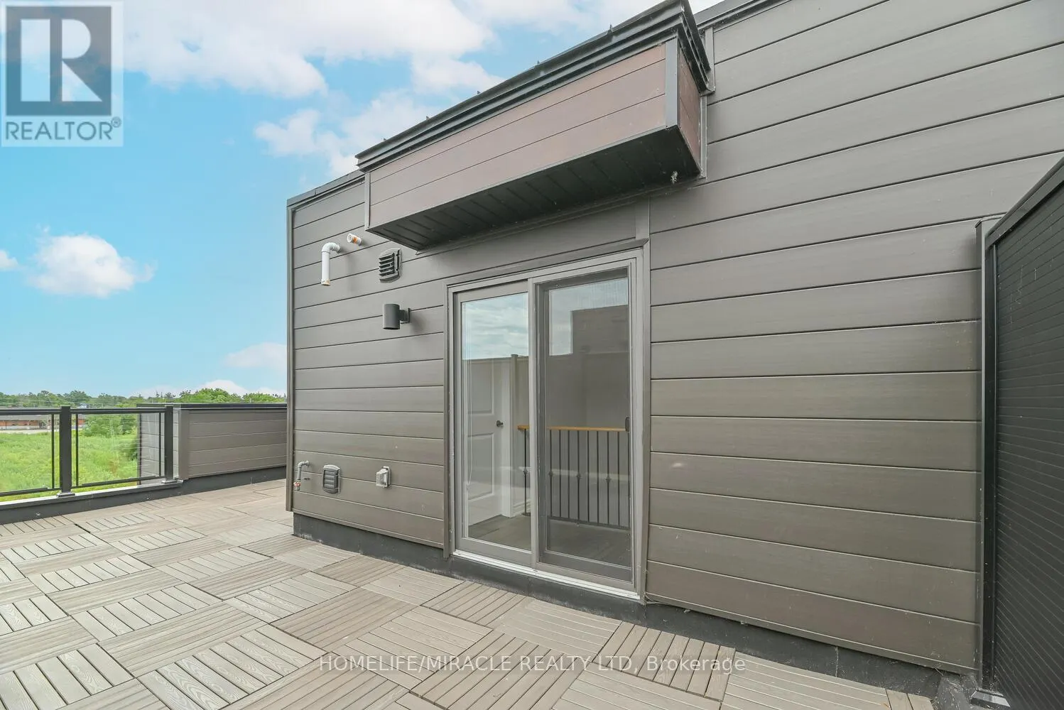 138 ELGIN STREET