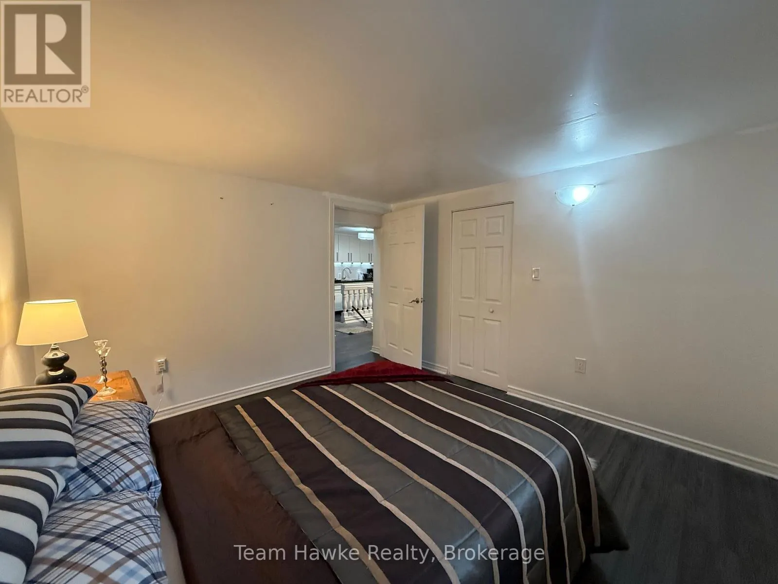 2 - 450 STURGEON BAY ROAD, #2