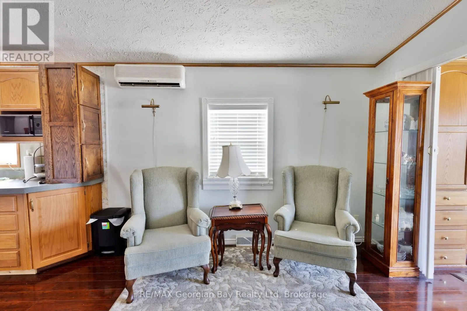 30 - 10 WINFIELD DRIVE, #30