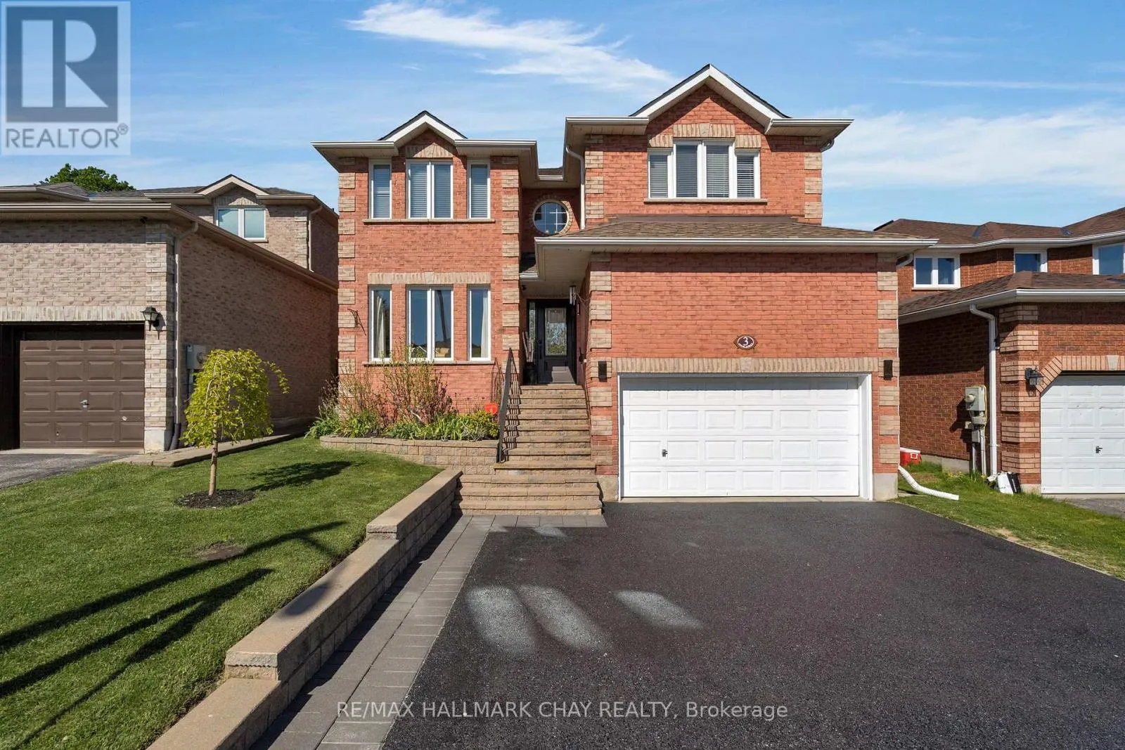 3 MEYER AVENUE