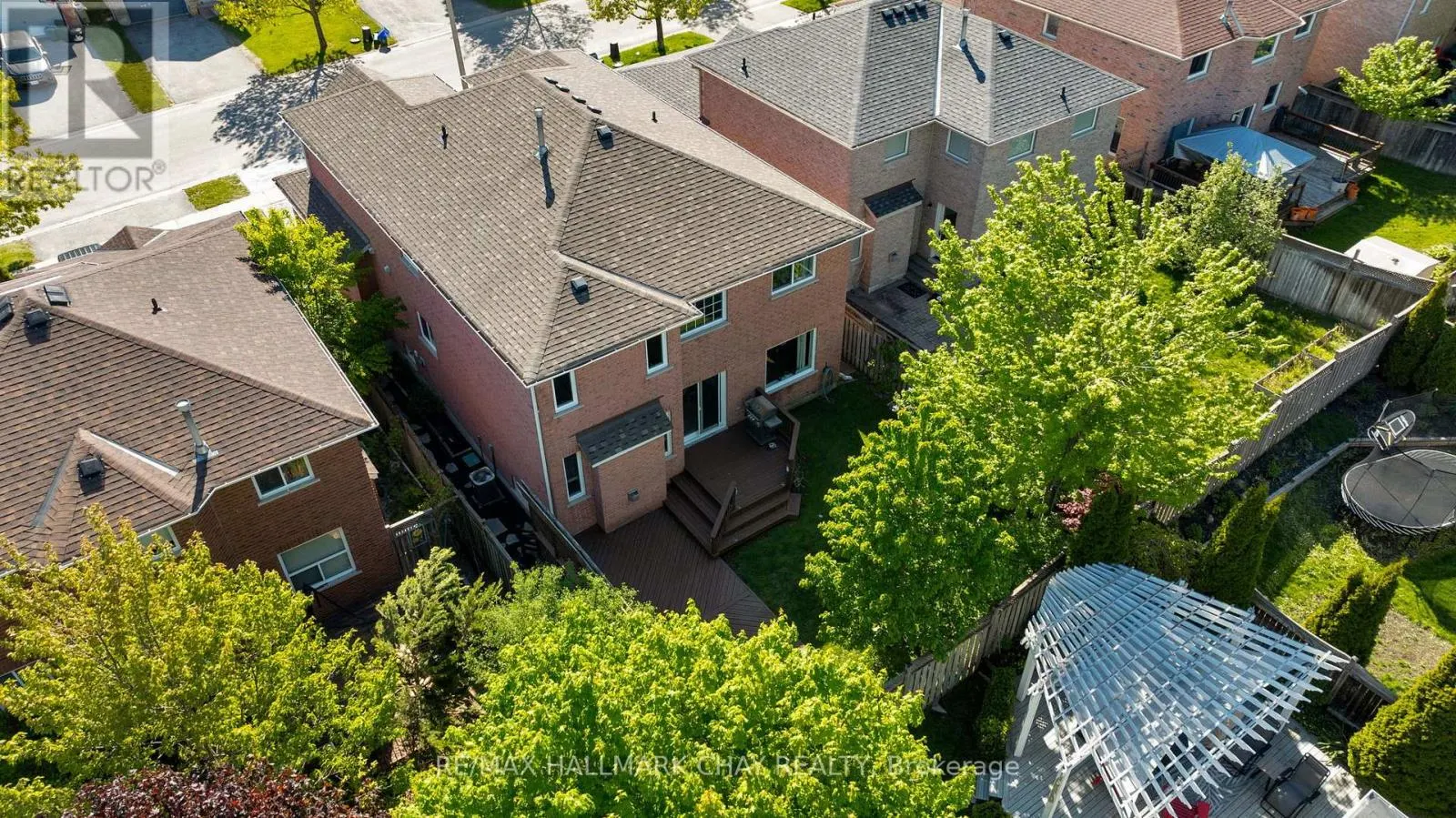 3 MEYER AVENUE