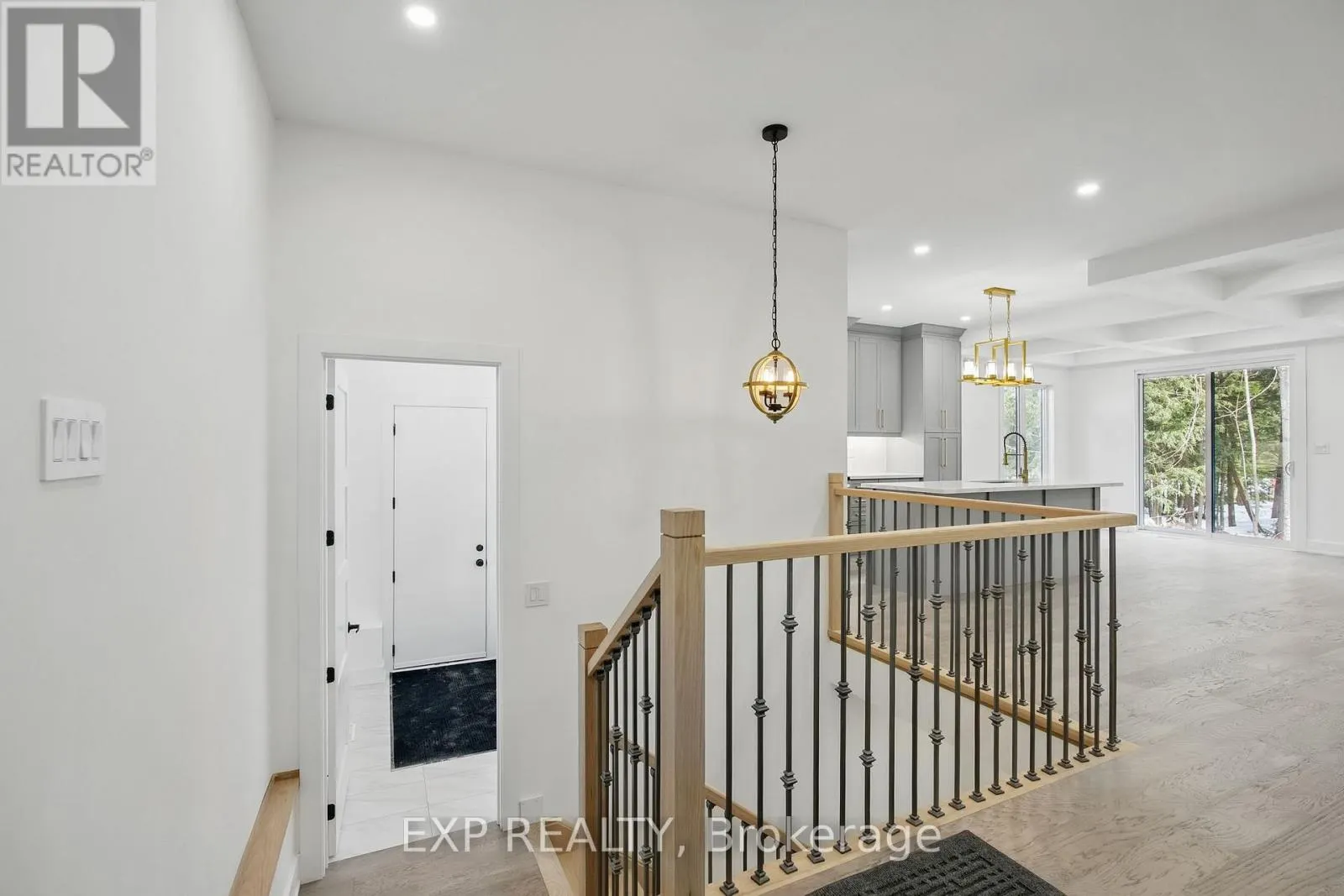 48 IROQUOIS CRESCENT