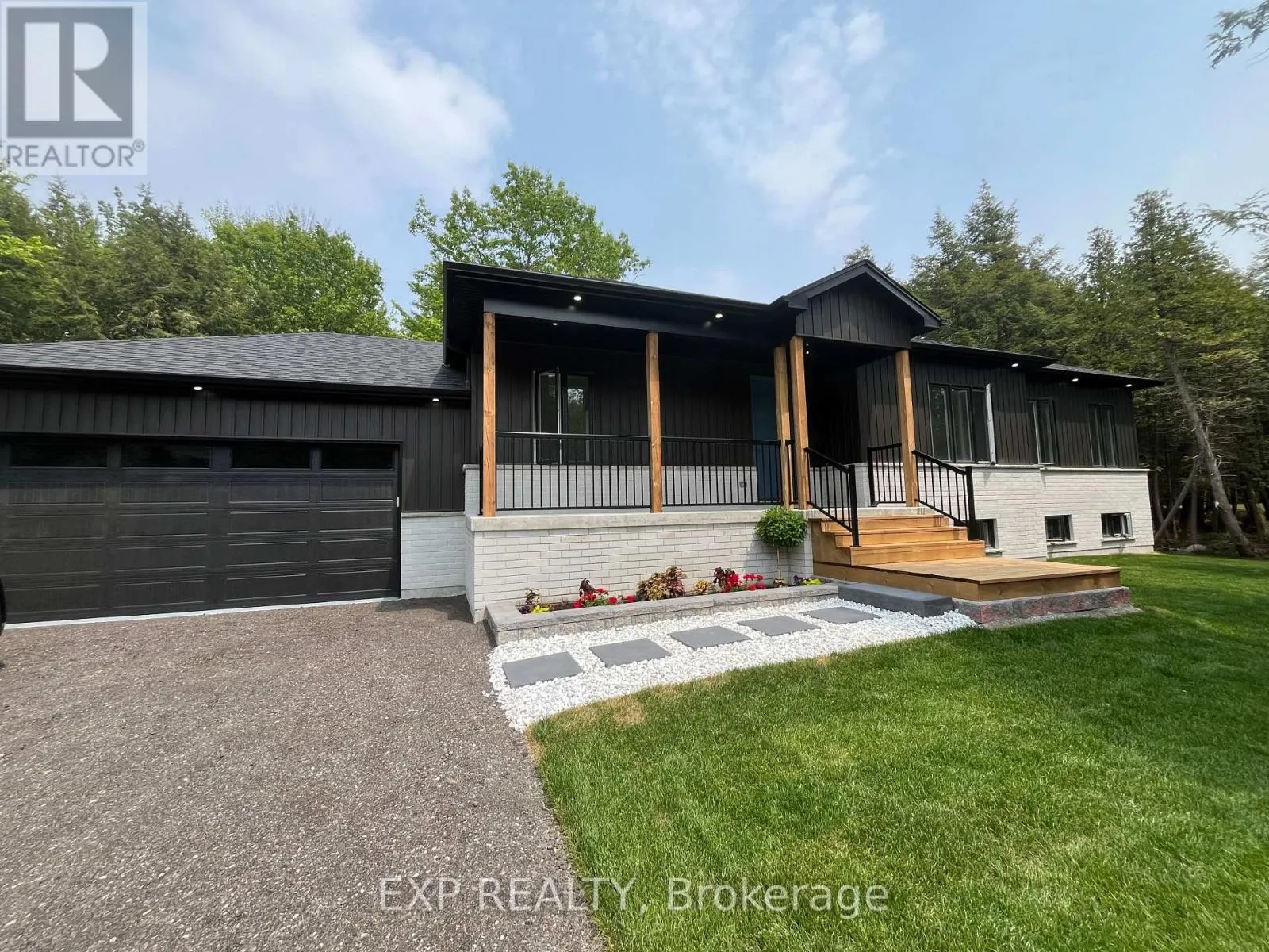 48 IROQUOIS CRESCENT