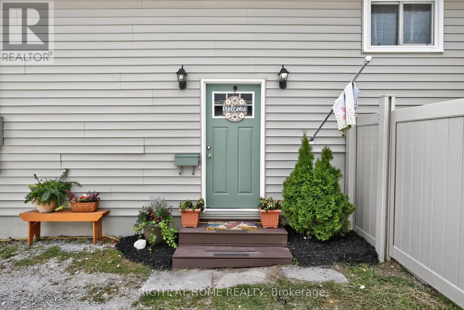 112 BORLAND STREET E