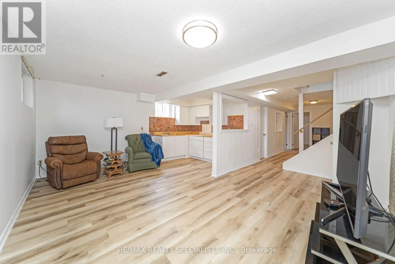 65 BRONTE CRESCENT