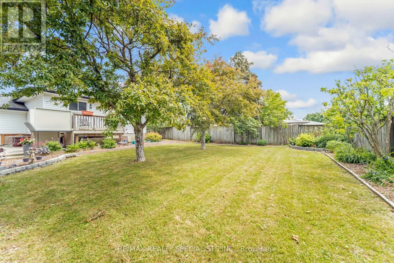 65 BRONTE CRESCENT