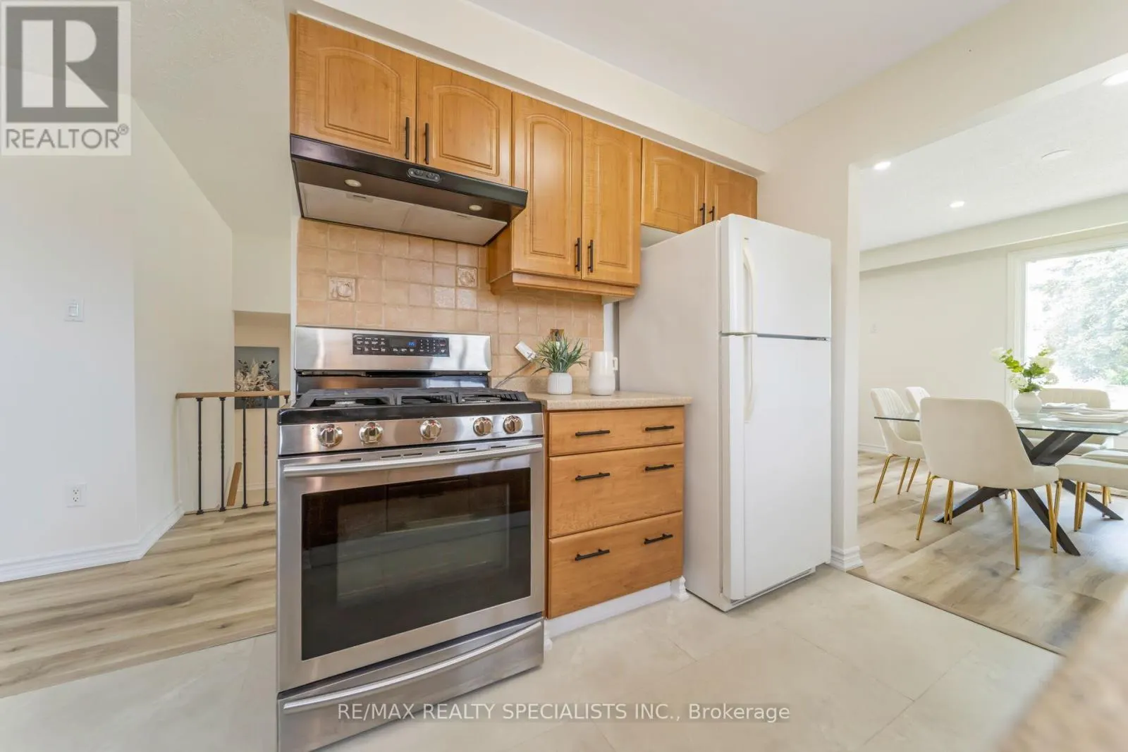 65 BRONTE CRESCENT