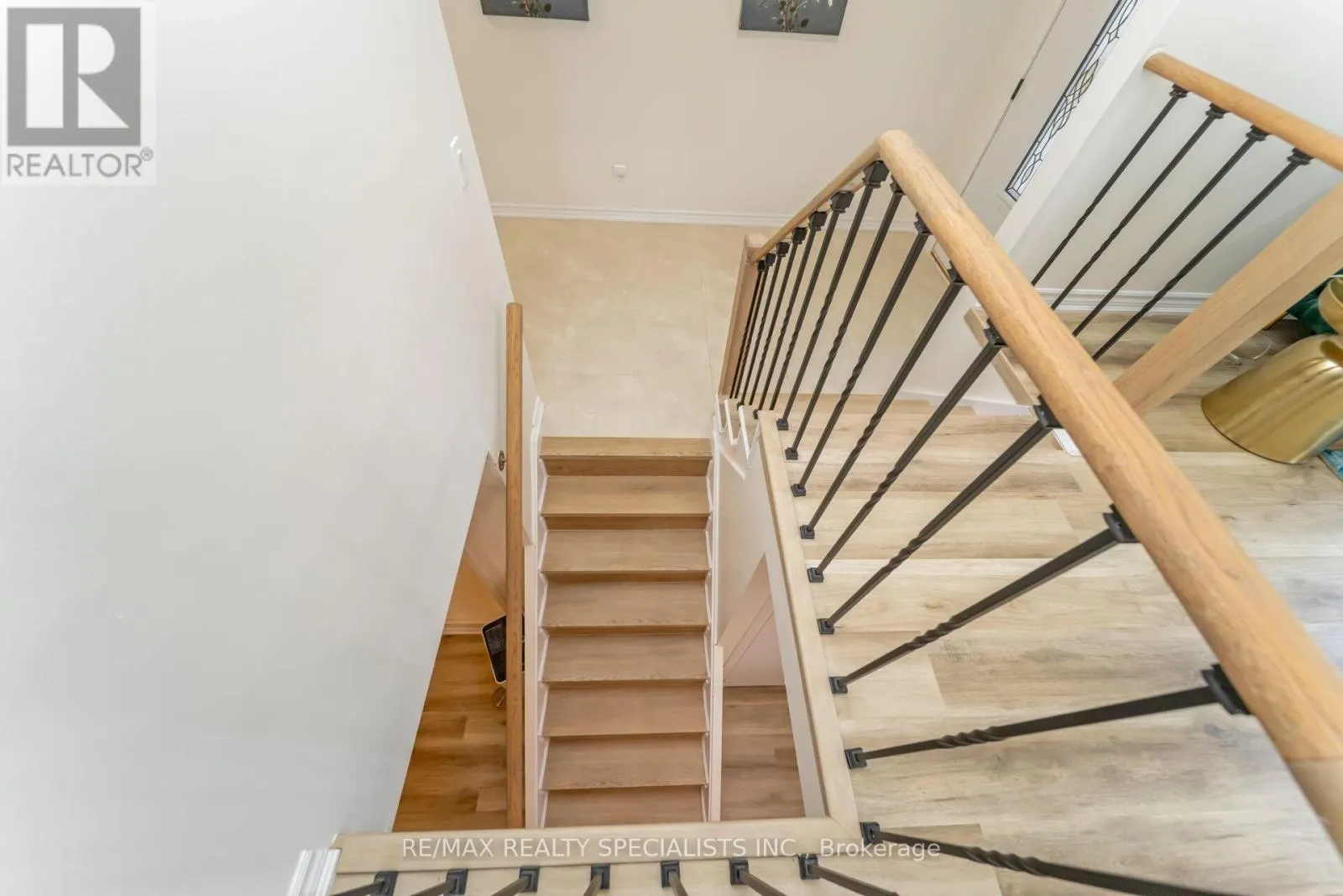 65 BRONTE CRESCENT
