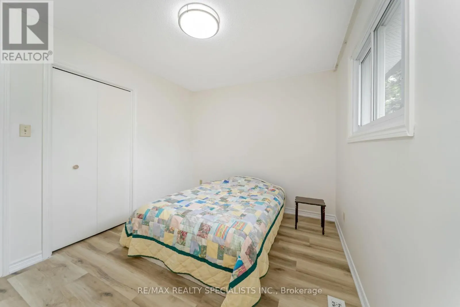 65 BRONTE CRESCENT
