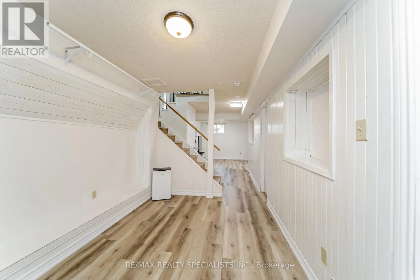 65 BRONTE CRESCENT