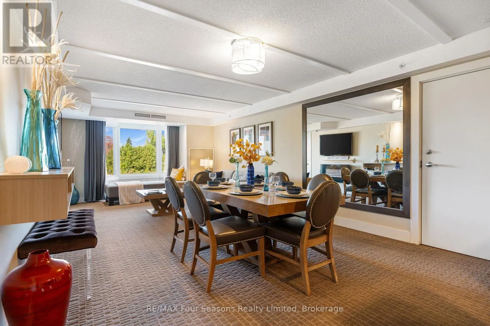 5202-5204 - 9 HARBOUR STREET E, #5202-5204