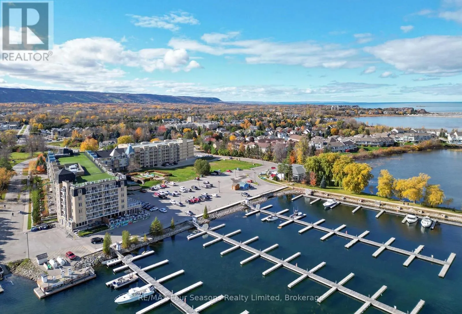 5202-5204 - 9 HARBOUR STREET E, #5202-5204