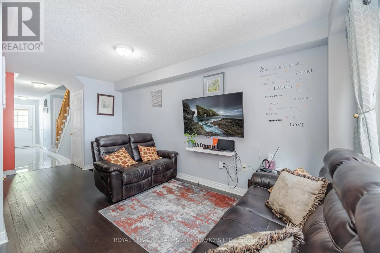 6 - 430 MAPLEVIEW DRIVE E