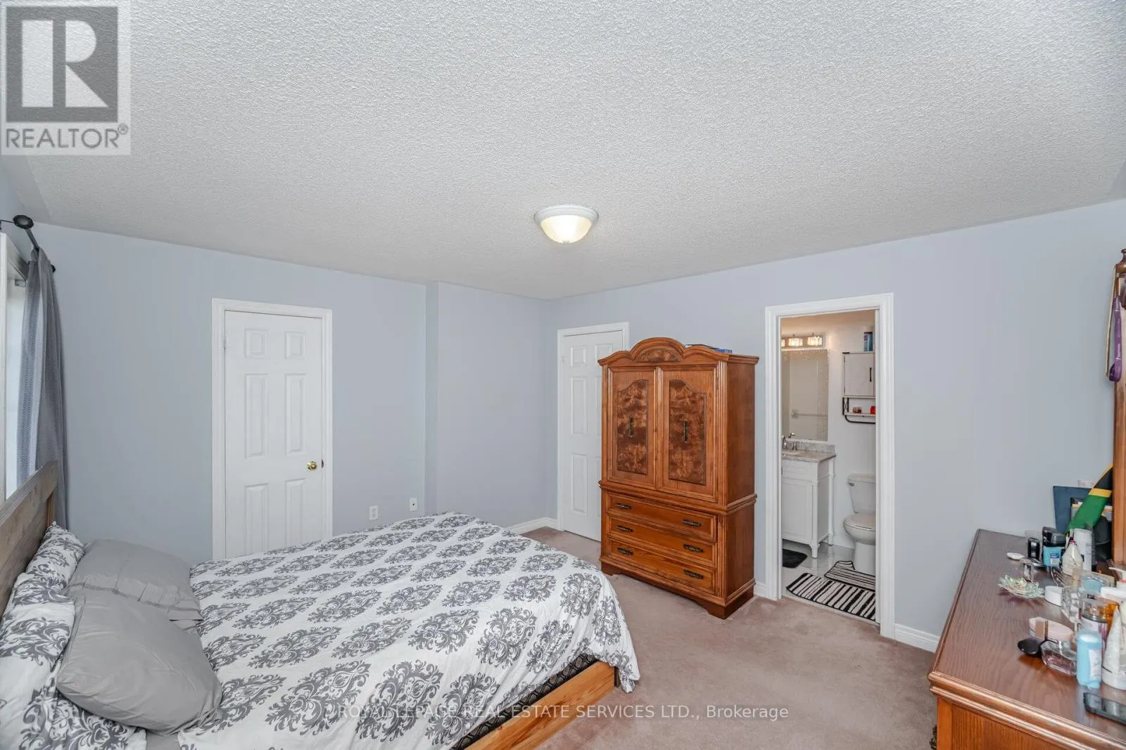 6 - 430 MAPLEVIEW DRIVE E