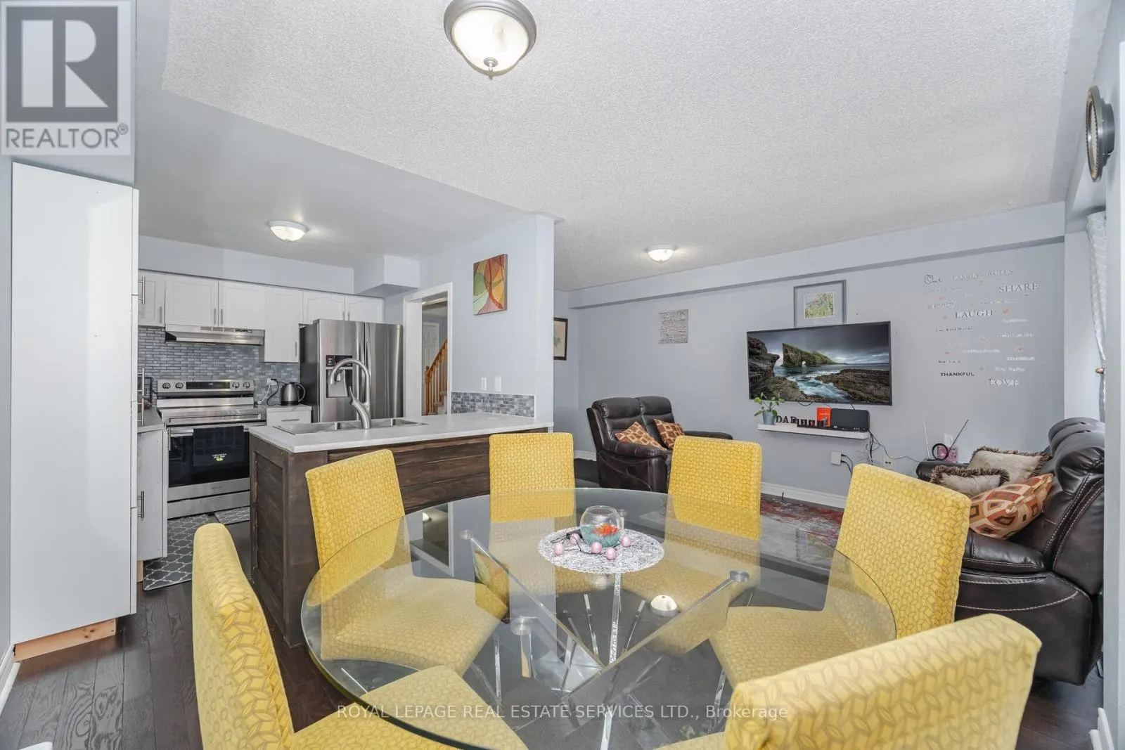 6 - 430 MAPLEVIEW DRIVE E