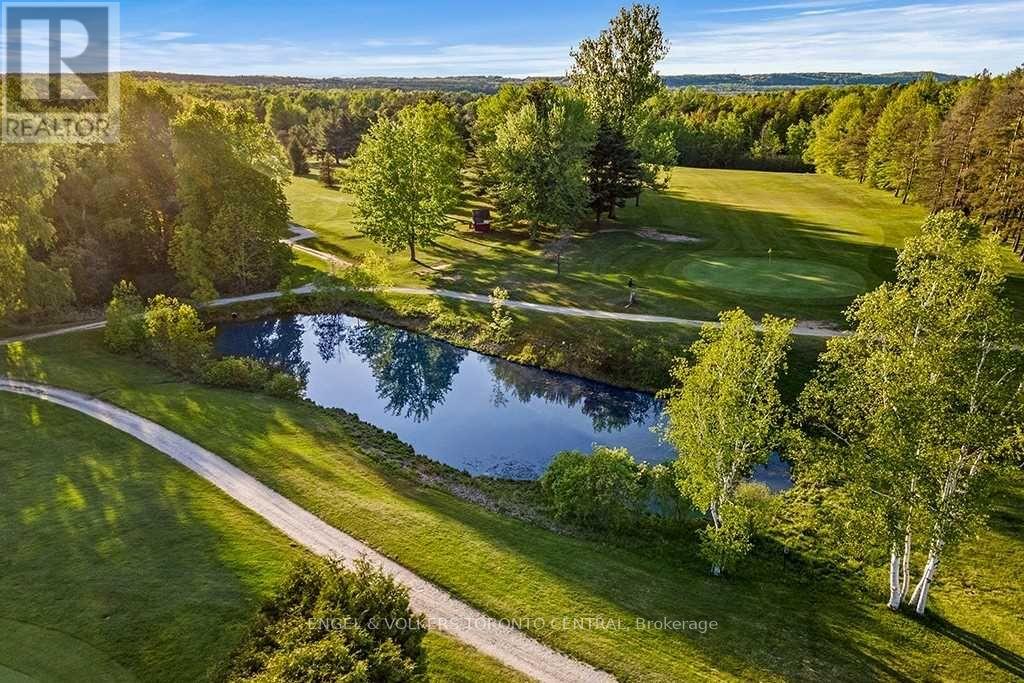 Listing S5646617 - Large Photo # 24