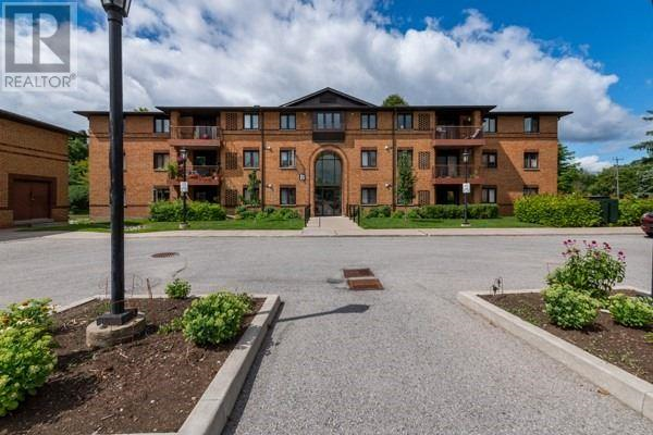 #236 -10 COULTER ST, Barrie
