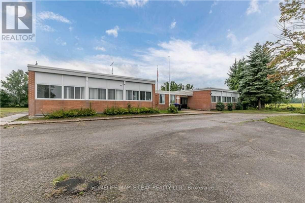 4823 COUNTY RD 9 RD, Clearview