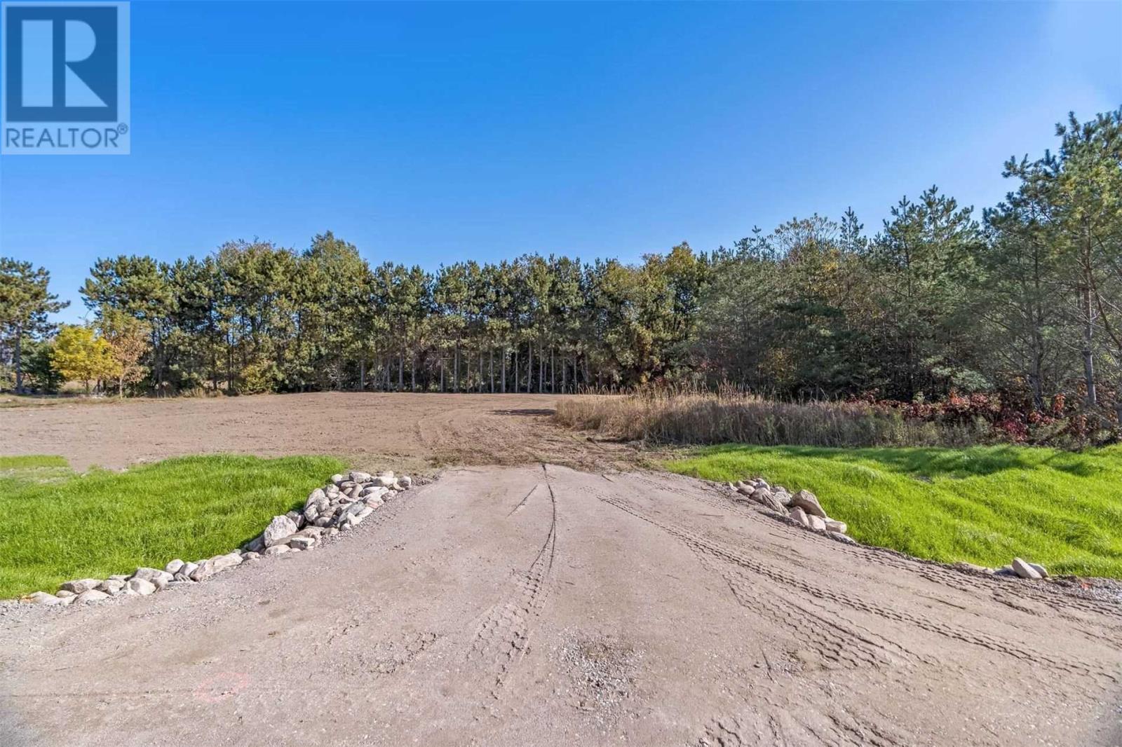 Listing S5792771 - Large Photo # 2