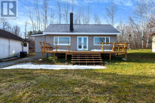 1660 VIKING MARINA RD, Tay