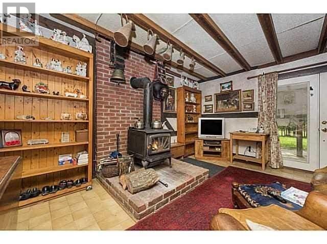 Listing S5853994 - Large Photo # 24