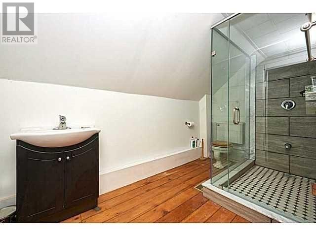 Listing S5853994 - Large Photo # 36