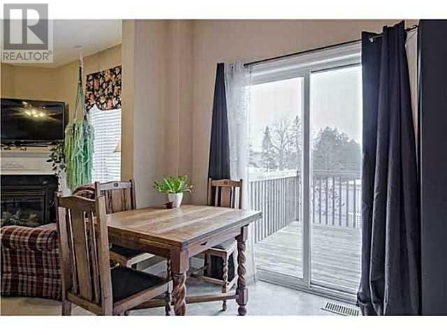 Listing S5856936 - Large Photo # 3