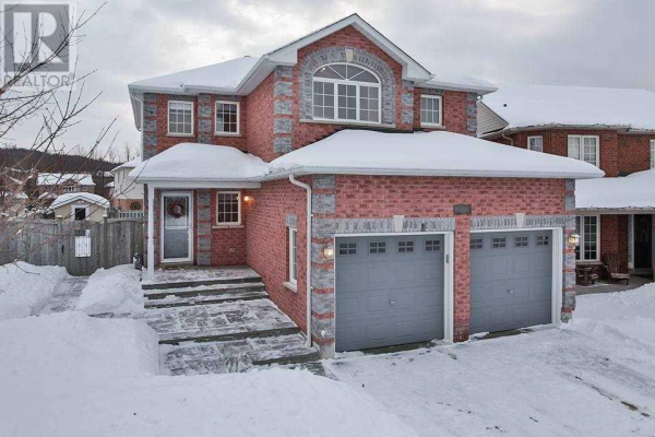 63 GORE DR, Barrie