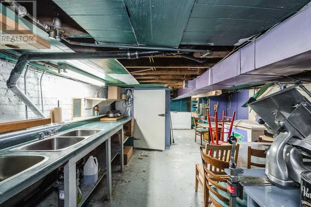 Listing S5872731 - Large Photo # 9