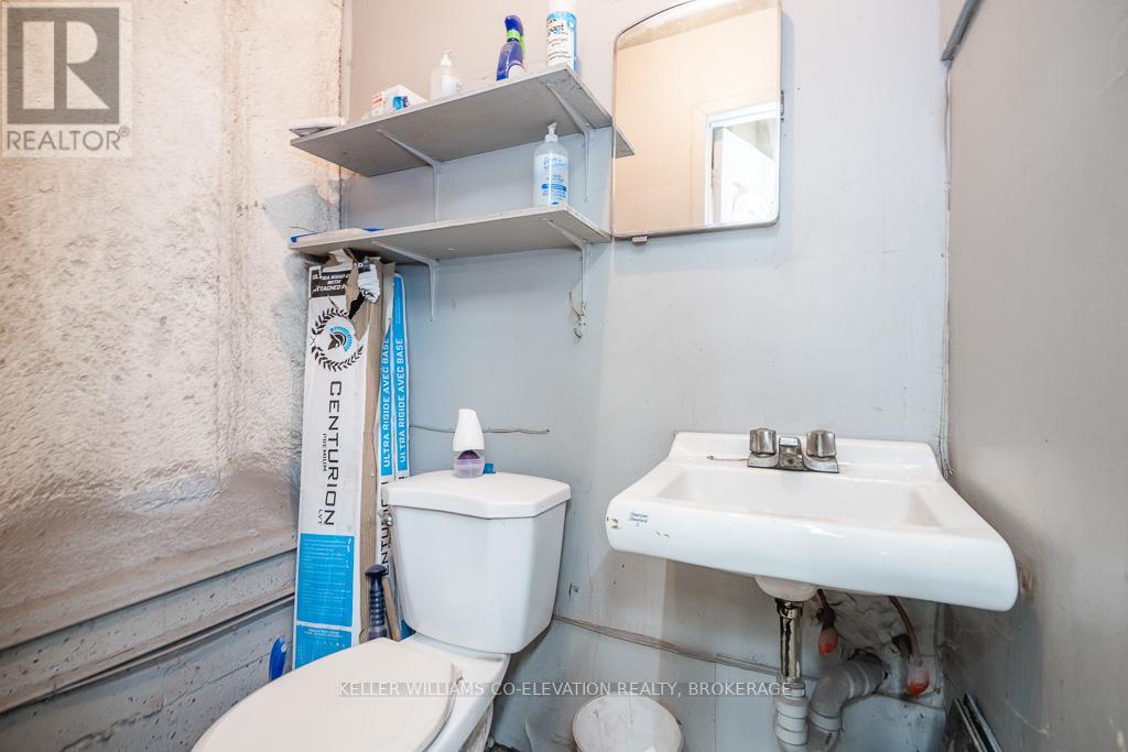 Listing S5878621 - Large Photo # 15