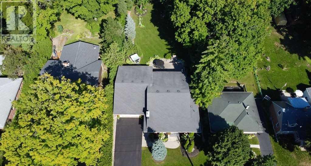 Listing S5885778 - Large Photo # 39