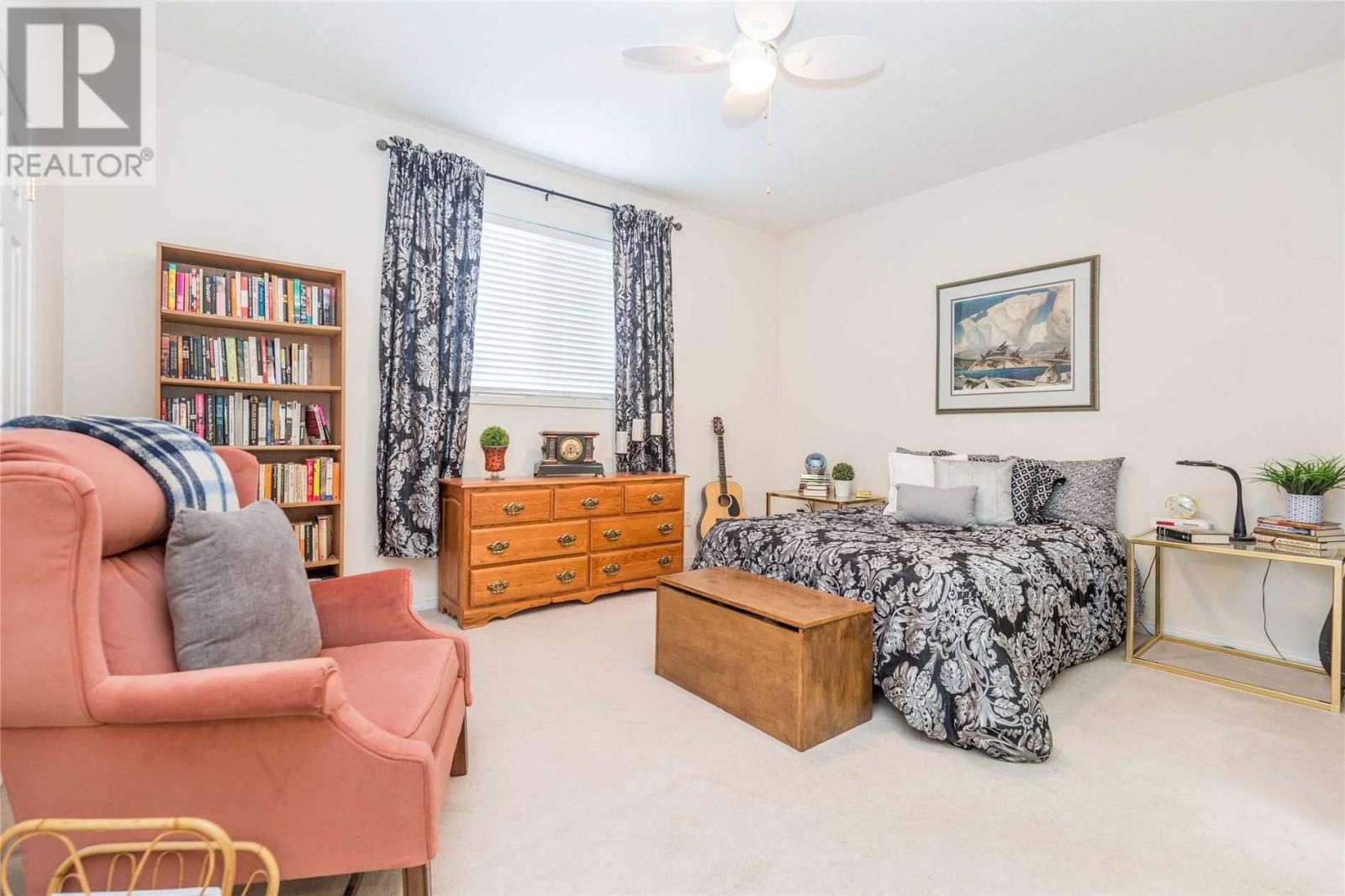Listing S5885920 - Large Photo # 21