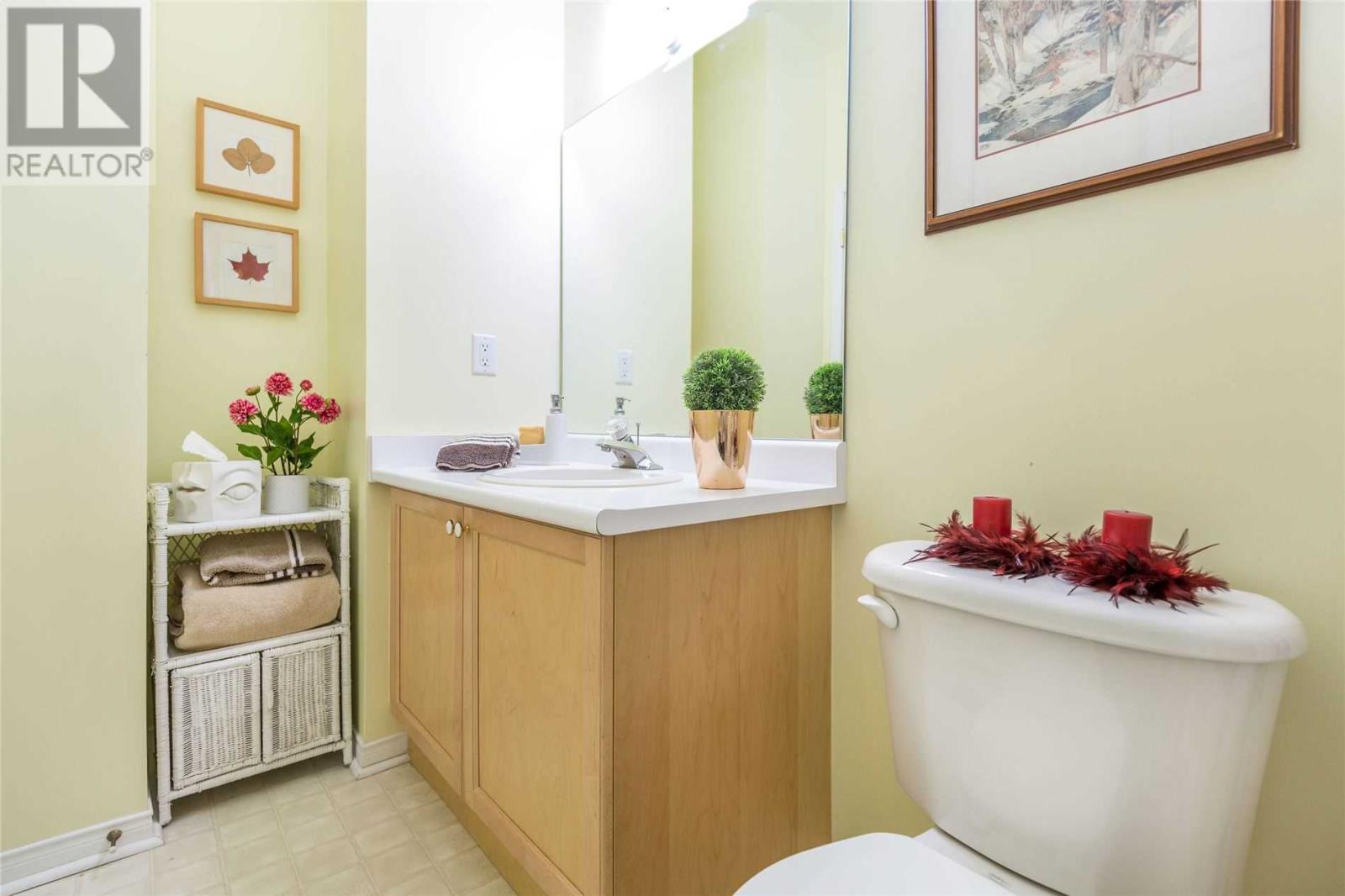 Listing S5885920 - Large Photo # 28