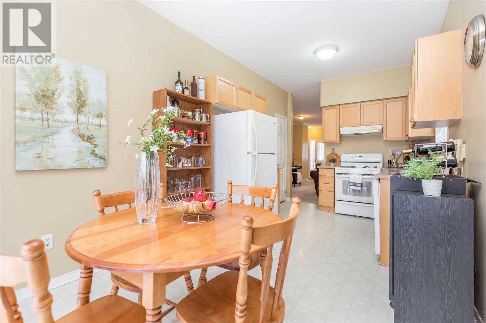 Listing S5885920 - Large Photo # 18