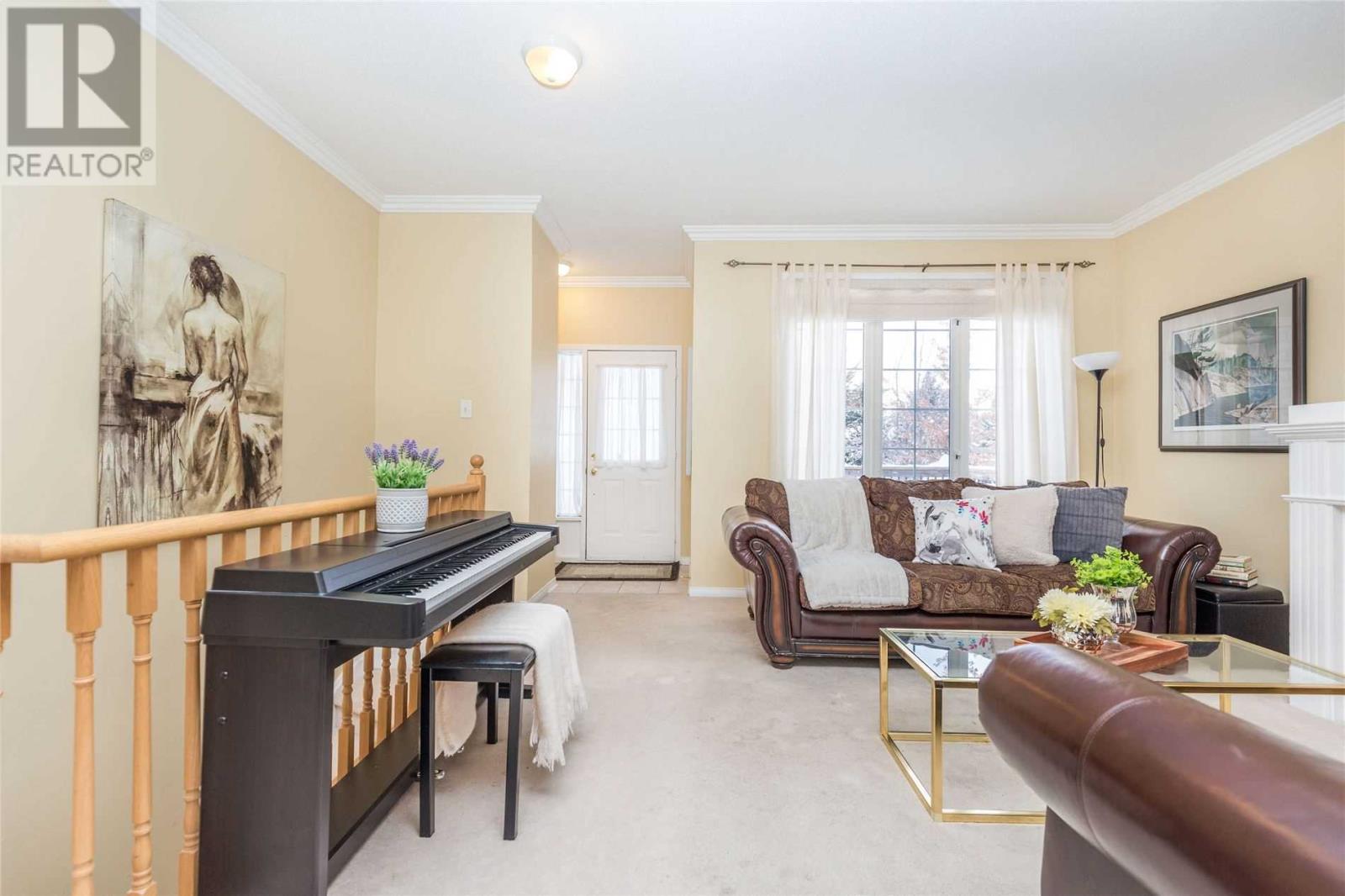 Listing S5885920 - Large Photo # 11