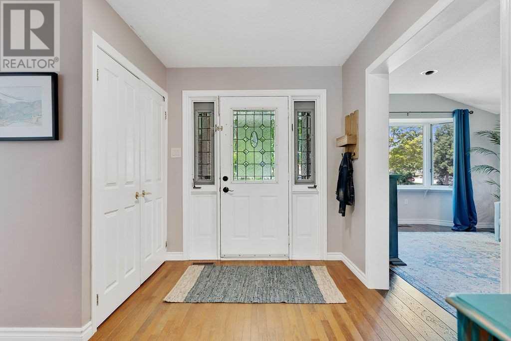 Listing S5886647 - Large Photo # 13