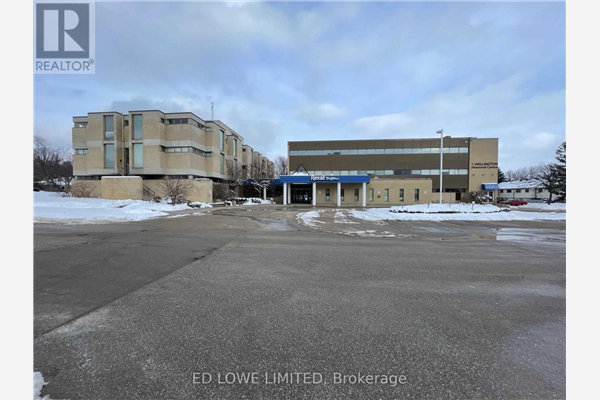 #311A -121 WELLINGTON ST W, Barrie