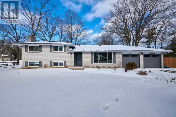 244 WILDWOOD DR, Wasaga Beach
