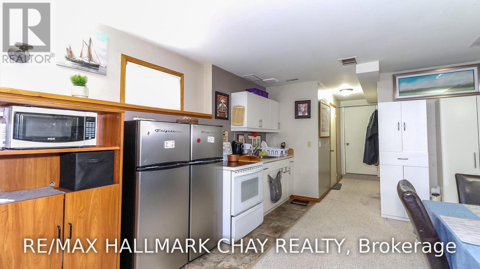 Listing S5913560 - Large Photo # 33