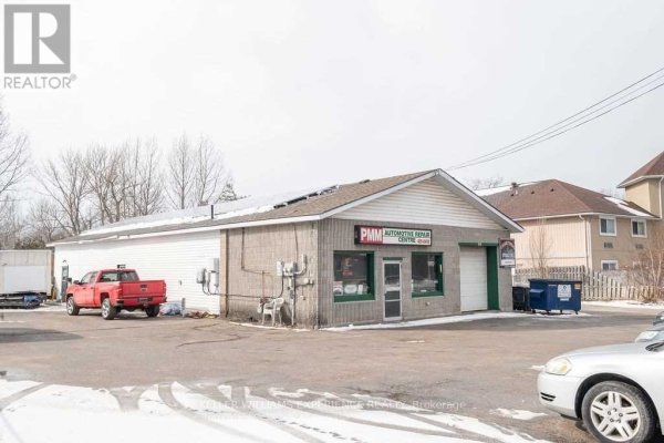 94 MAIN ST, Wasaga Beach