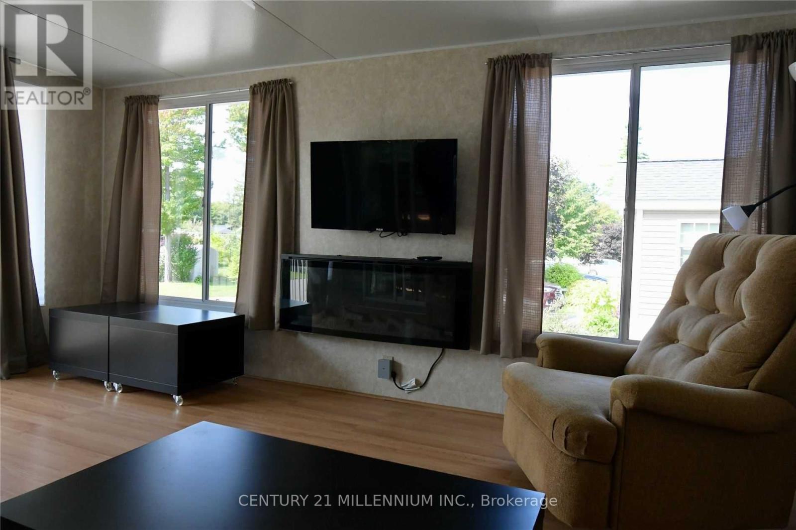 Listing S5953439 - Large Photo # 16