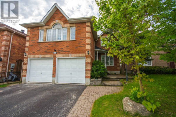 73 VIOLET ST, Barrie