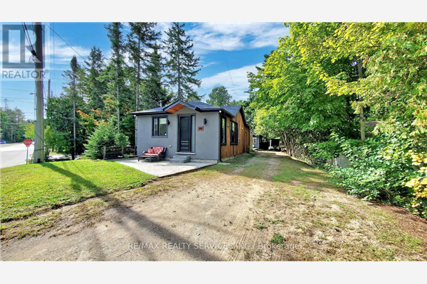 28 ALBERT ST, Wasaga Beach