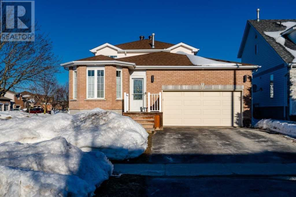 226 CHURCHLAND DR, Barrie