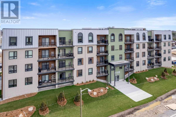 #204 -6 SPICE WAY, Barrie