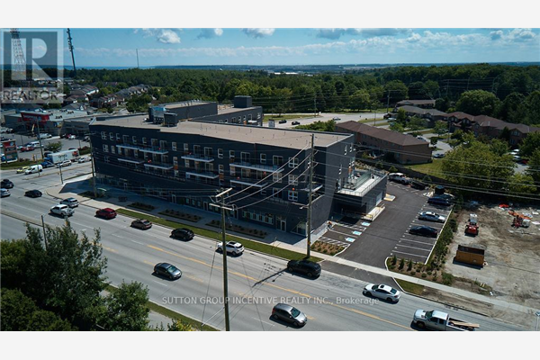 #1BC -430 ESSA RD, Barrie
