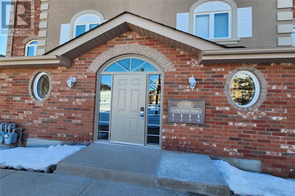 #2 -135 SYDENHAM WELLS DR, Barrie
