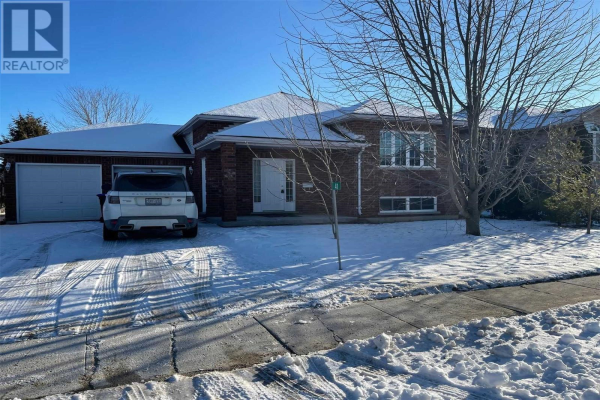 #LOWER -41 GRAHAM ST, Springwater