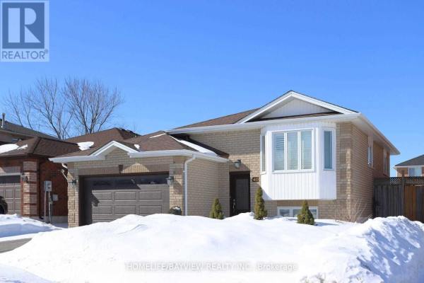 40 RED OAK DR, Barrie