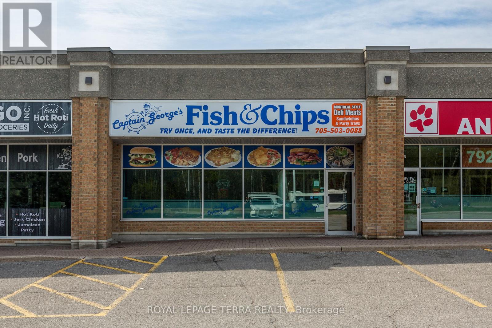 #6 -237 MAPLEVIEW DR E, #6